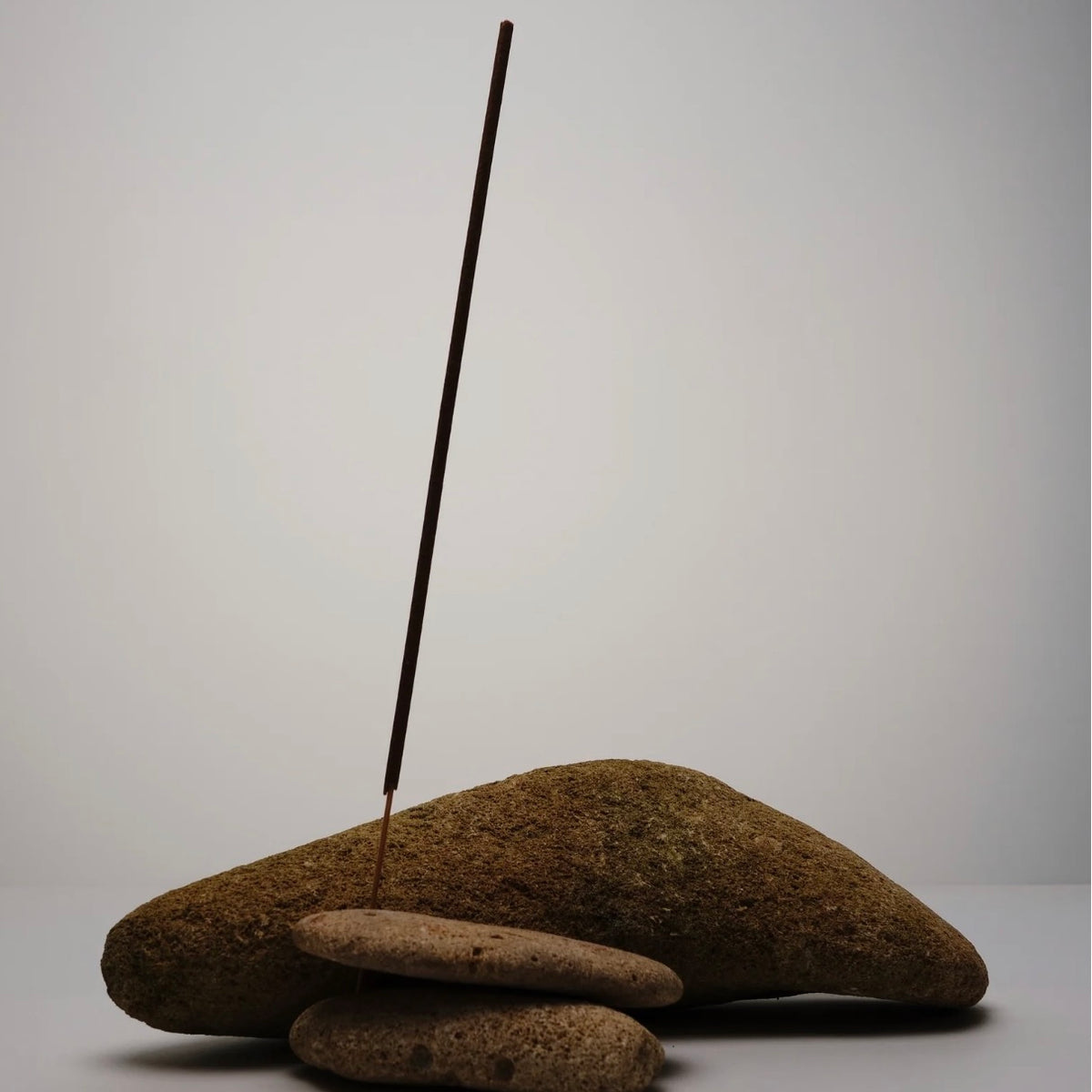 Hunter Candles - The Incense, Muddy Earth