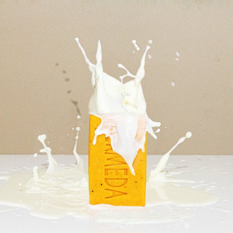 Aermeda Soap - Annatto, Citrus & Poppy Seed Scrub - The Flower Crate