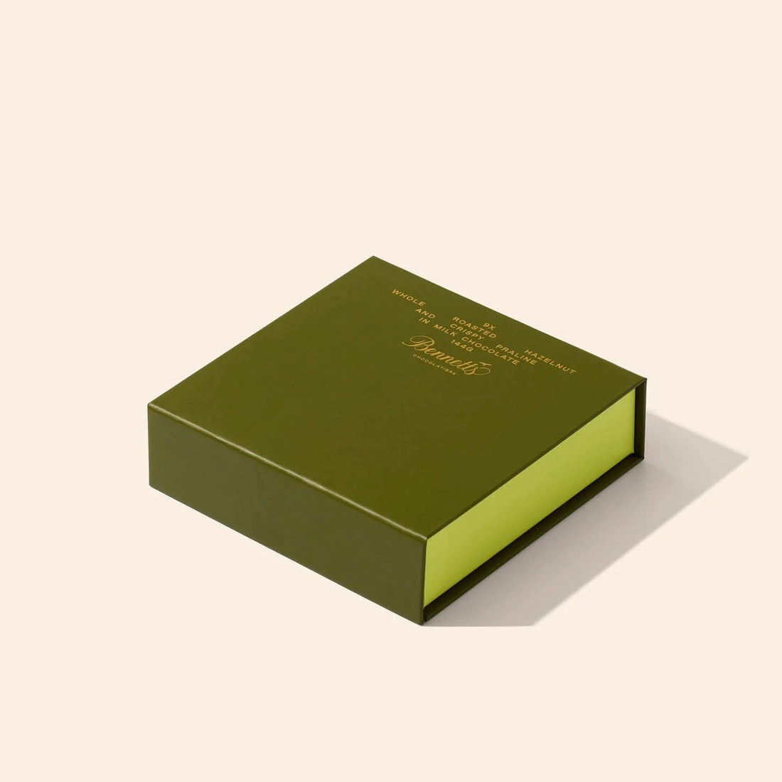 Bennetts - 9 Whole Roasted Hazelnut & Crispy Praline, Milk Chocolate - The Flower Crate