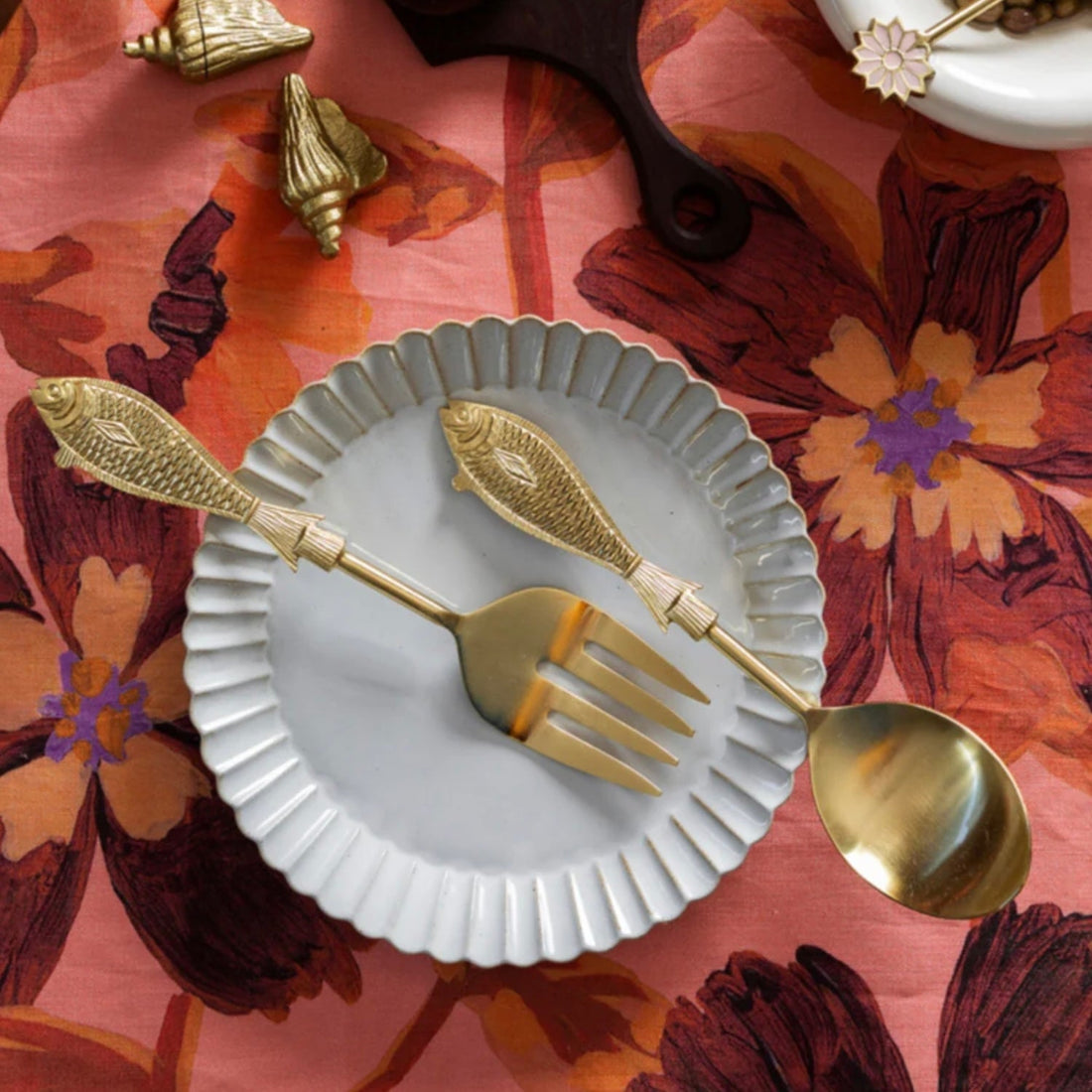 Bonnie & Neil - Fish Salad Servers - The Flower Crate