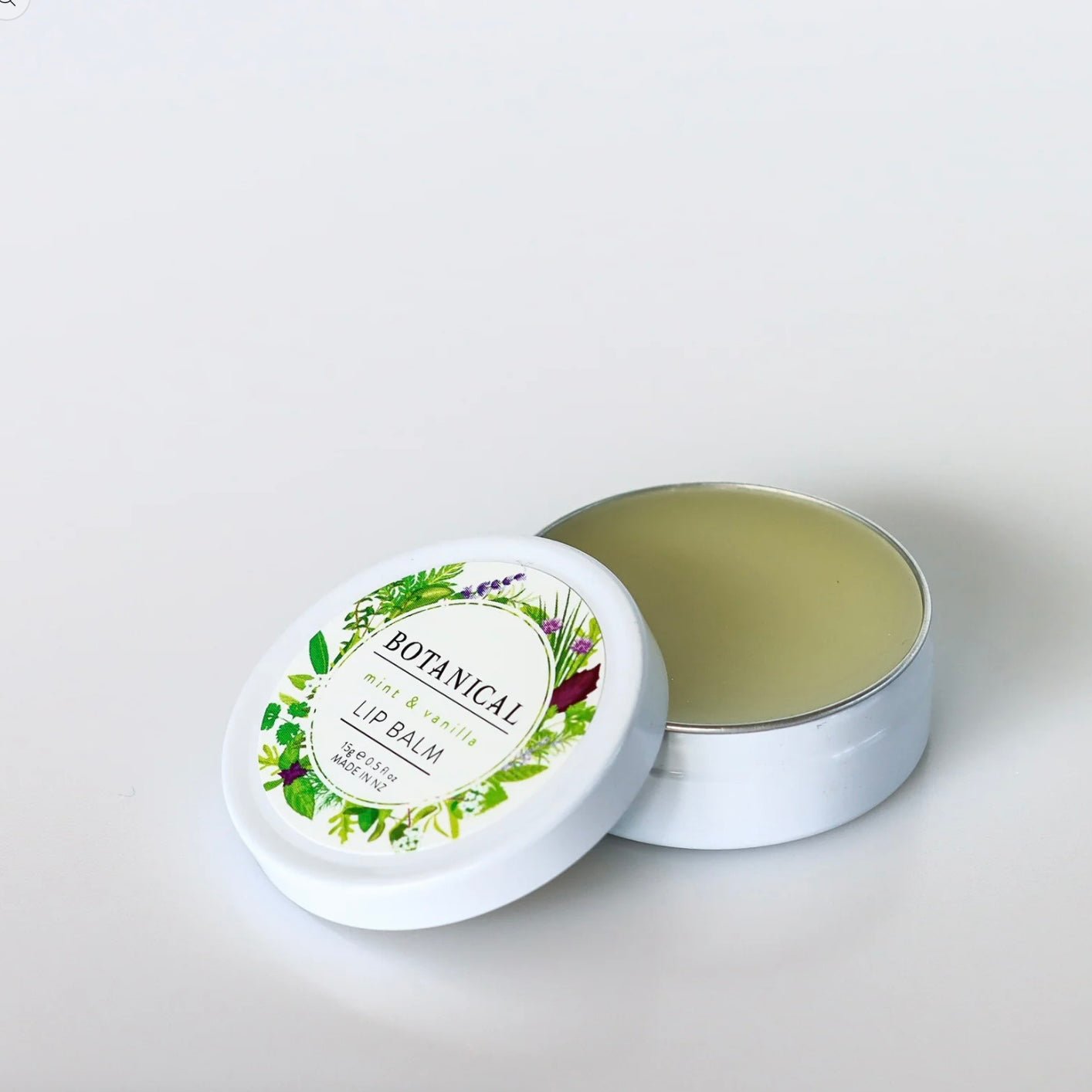 Botanical - Mint & Vanilla Lip Balm - The Flower Crate