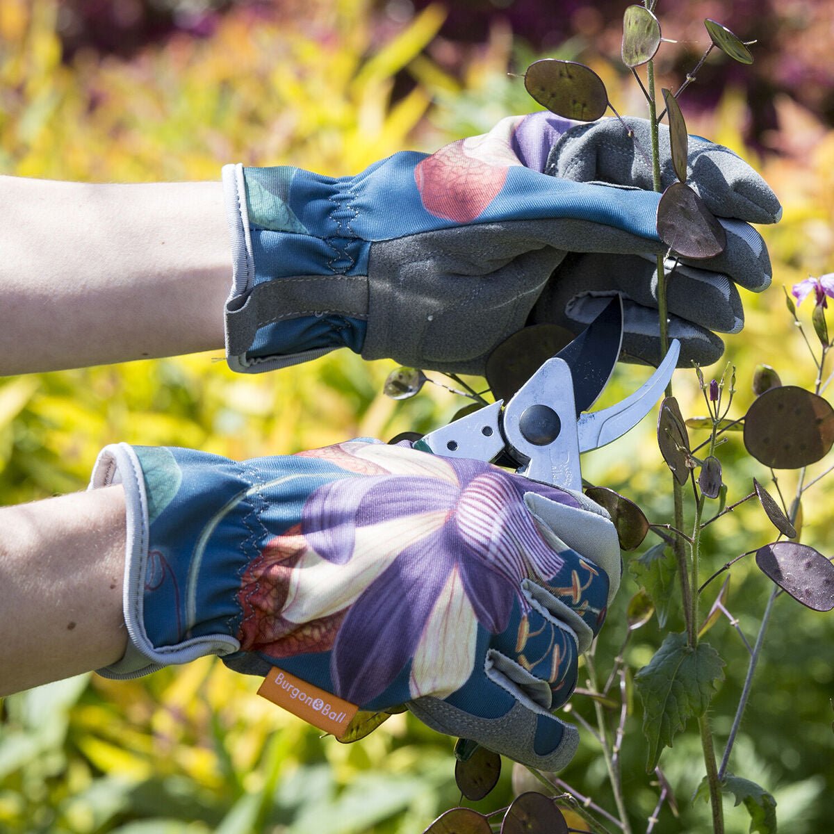 Burgon & Ball Gloves - Passiflora - The Flower Crate