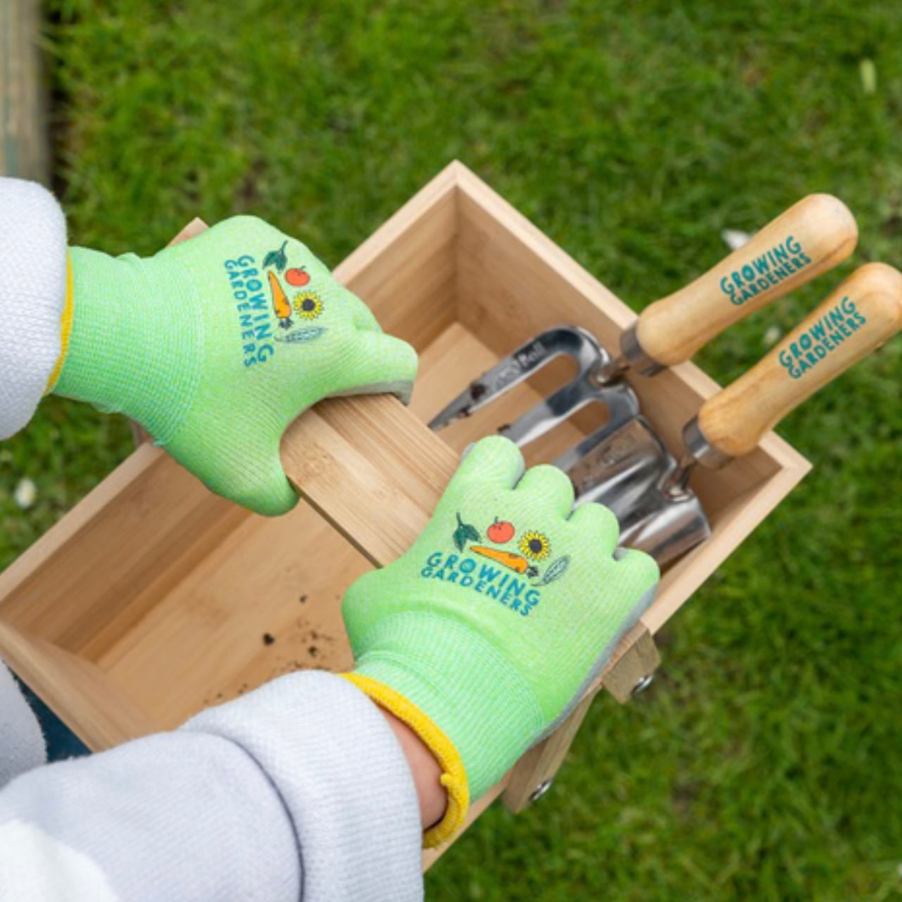 Burgon & Ball - Growing Gardeners Kids Gloves - The Flower Crate