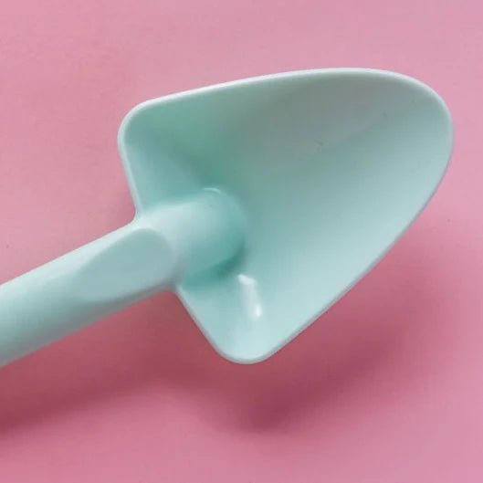 Coastkids - Little Digger Beach Spade - The Flower Crate