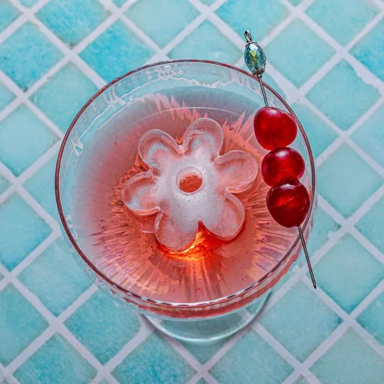 Drinks Plinks Ice Molds - Retro Daisy - The Flower Crate