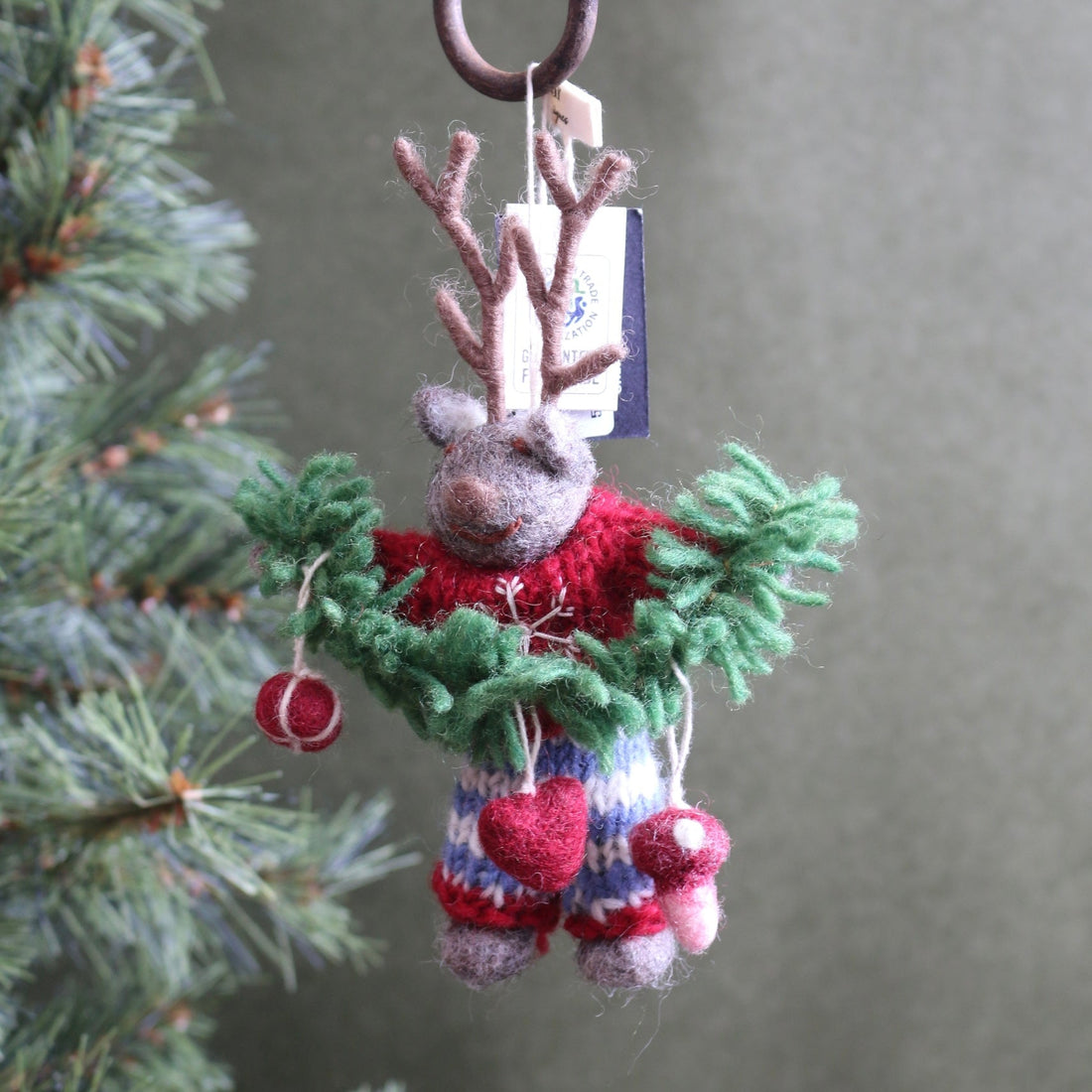Felted Wool Deer Ornament with Garland - The Flower Crate