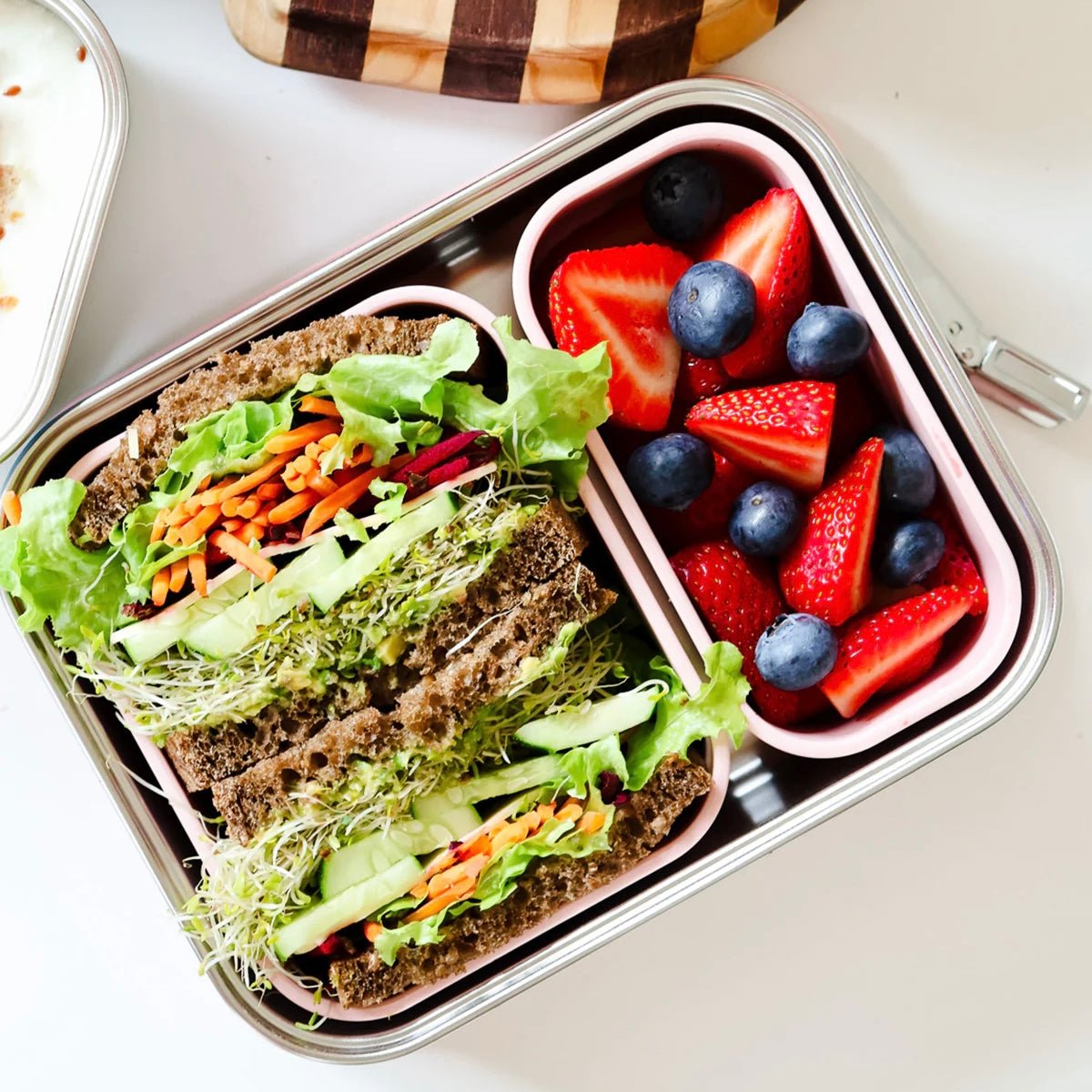 Frank Green - 56oz Lunch Container - The Flower Crate