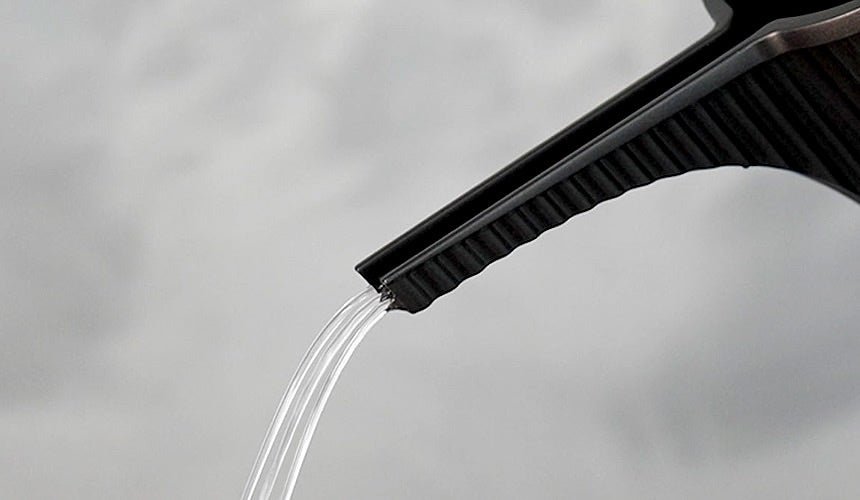 Hachiman - Beetle Watering Can, 5L - The Flower Crate