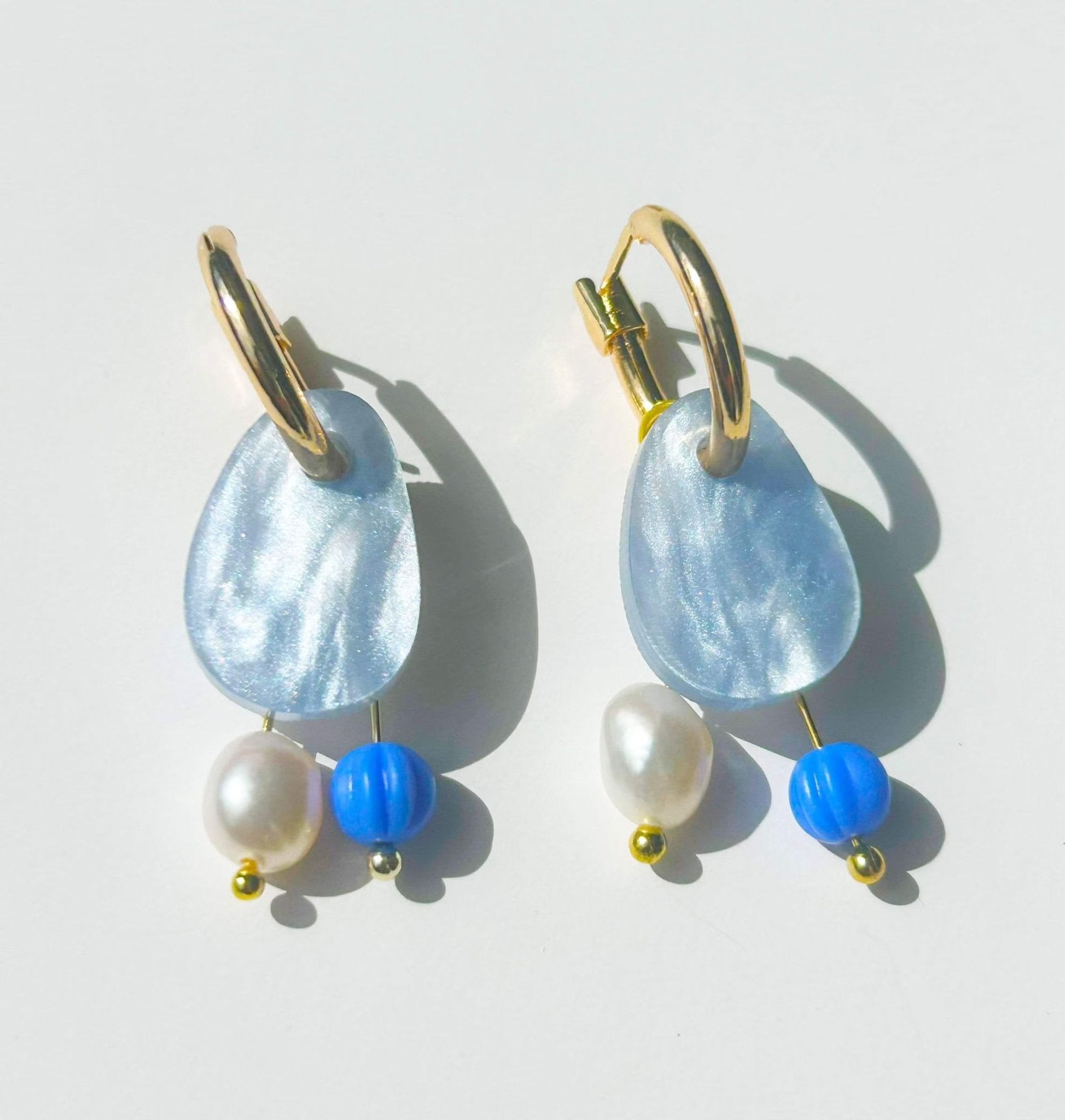 Hagen + Co - Chloe Pearl Earrings, Ocean - The Flower Crate