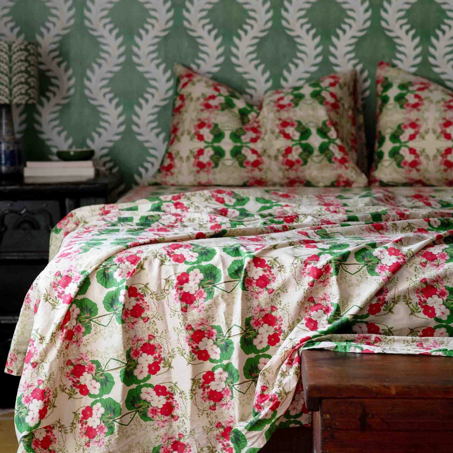 Lazybones - Palargonium Sheet Set, King - The Flower Crate