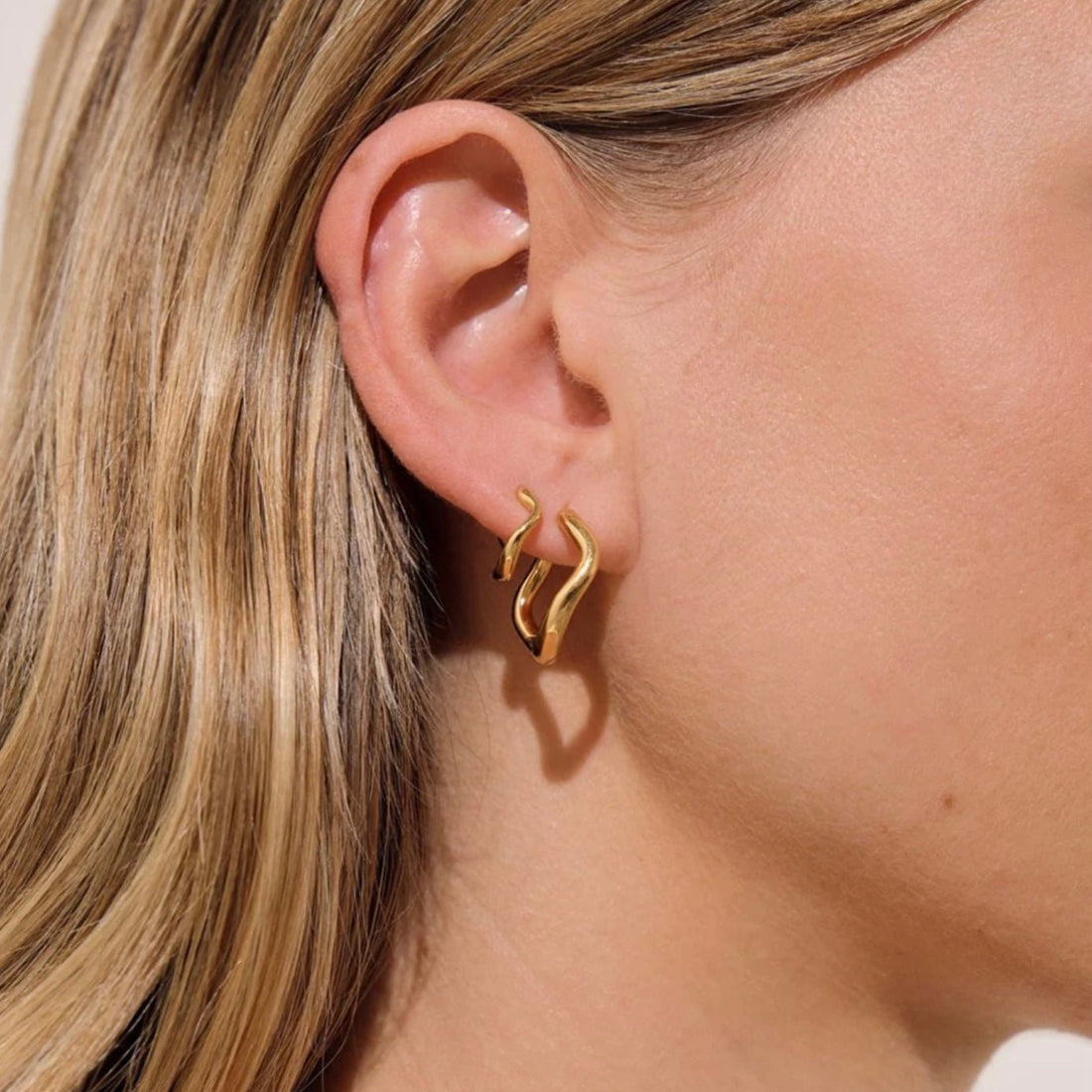 Linda Tahija - Cascade Hoop Earrings - The Flower Crate