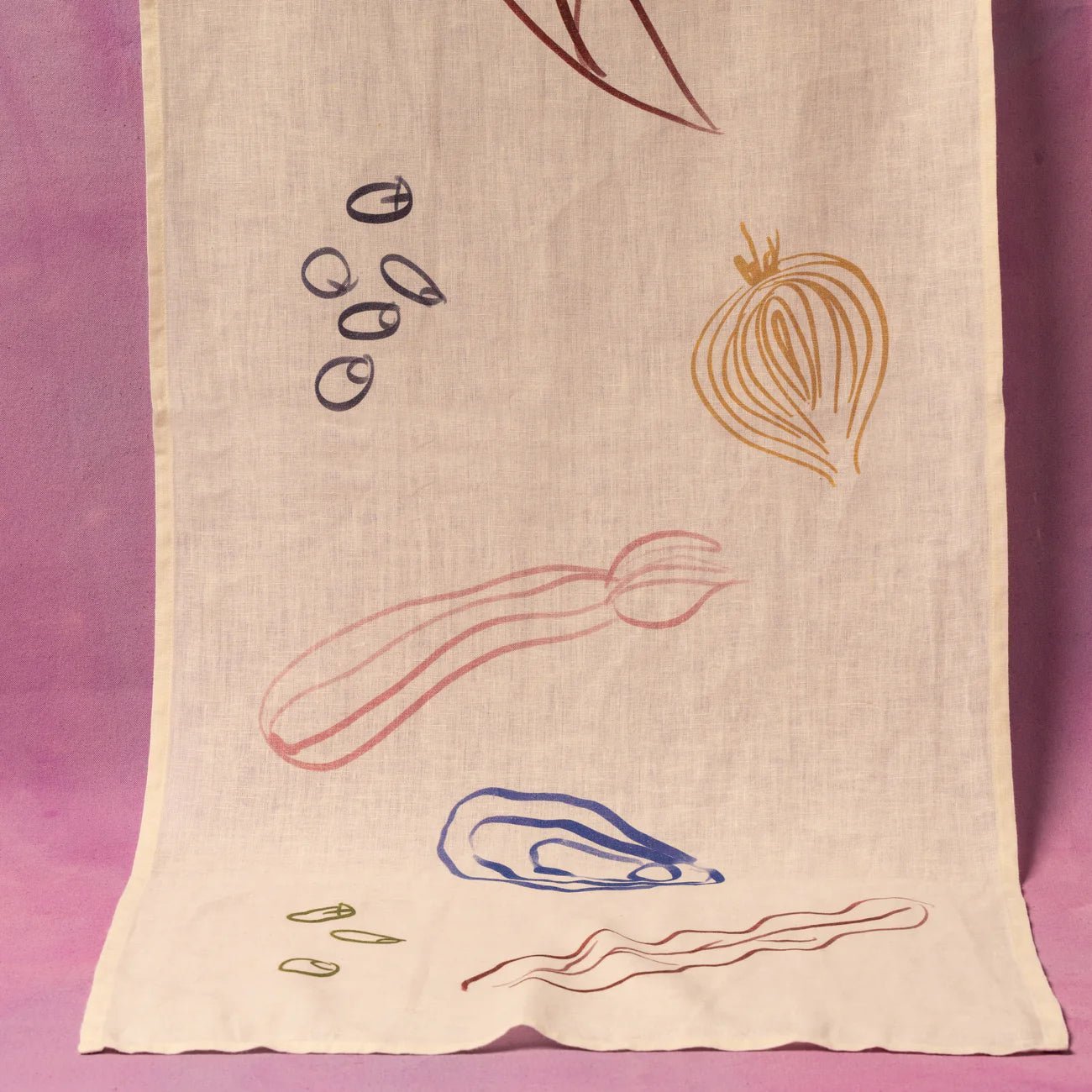 Maegen - Dinner Table Runner - The Flower Crate