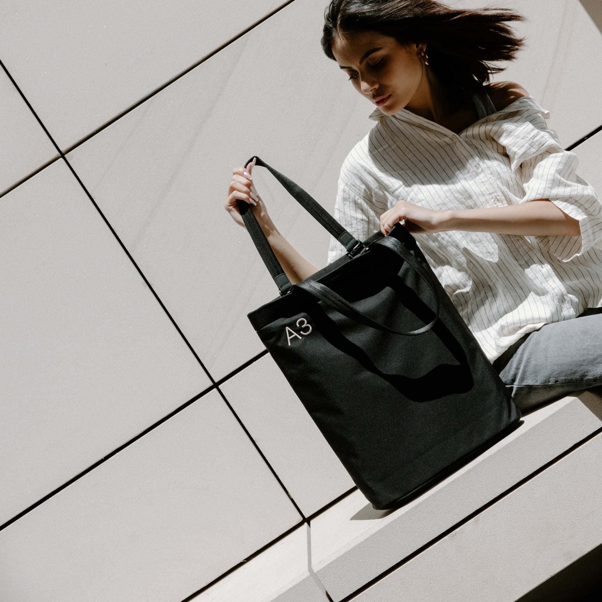 Memobottle - A3 Daily Tote, Black Ash - The Flower Crate
