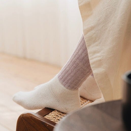 Nishiguchi Kutsushita - Oslo Mohair Wool Pile Sock, Orchid - The Flower Crate