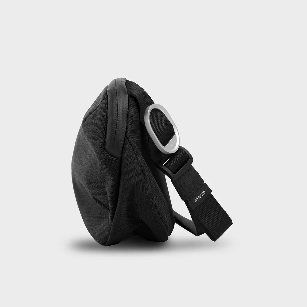 Orbitkey - Urban Sling Bag Mini, Black - The Flower Crate