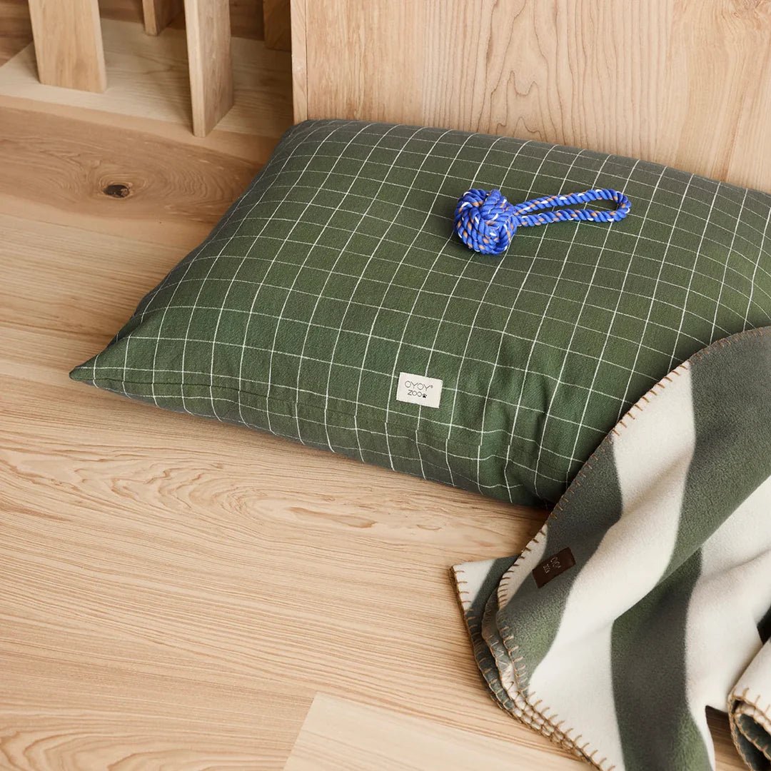 Oyoy - Kaya Dog Blanket - The Flower Crate