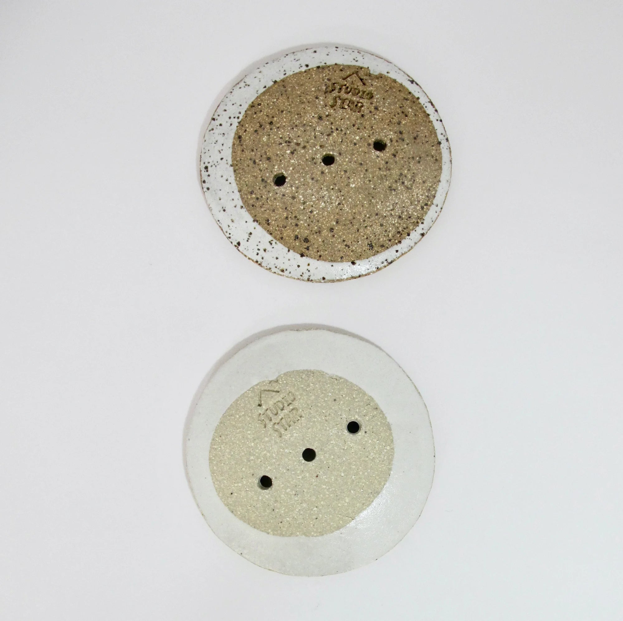 Studio Star | White Ceramic Soap Dish - The Flower Crate