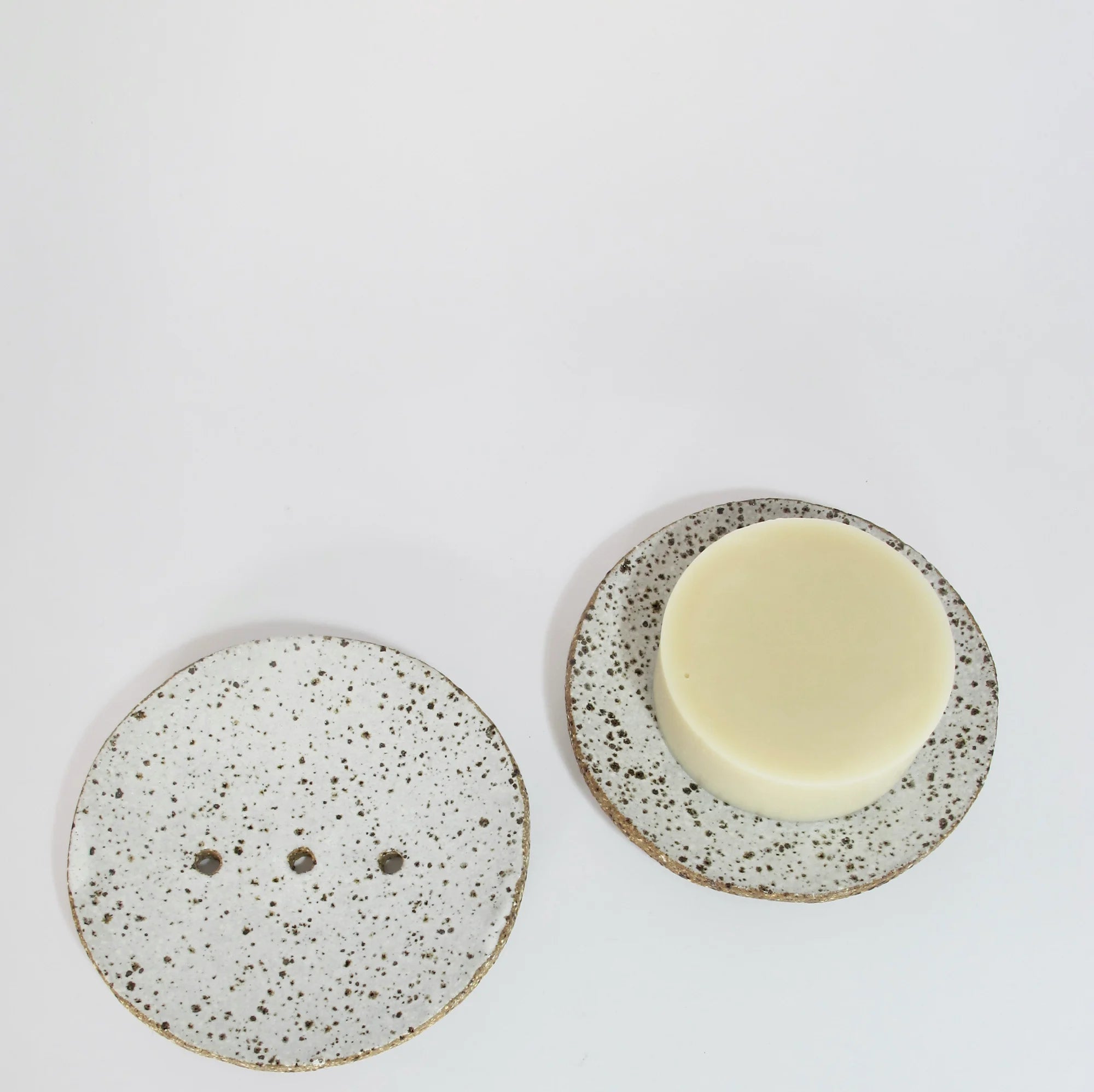 Studio Star | White Ceramic Soap Dish - The Flower Crate