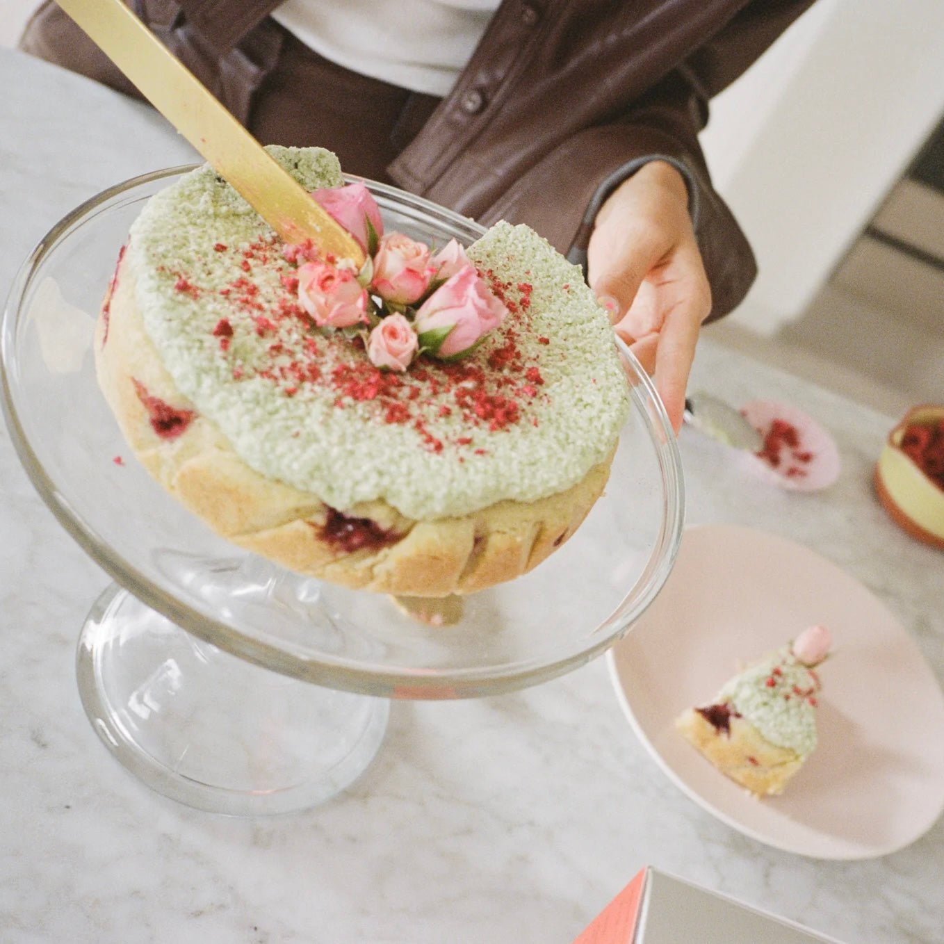 The Caker - Coconut Raspberry Lime Leaf Cake Kit - The Flower Crate