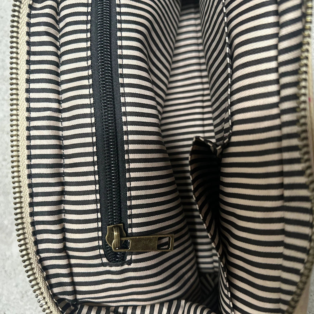 Waxed Canvas Toiletry Bag - The Flower Crate