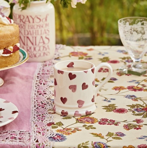 Emma Bridgewater Pink Hearts - ½ Pint Mug - The Flower Crate