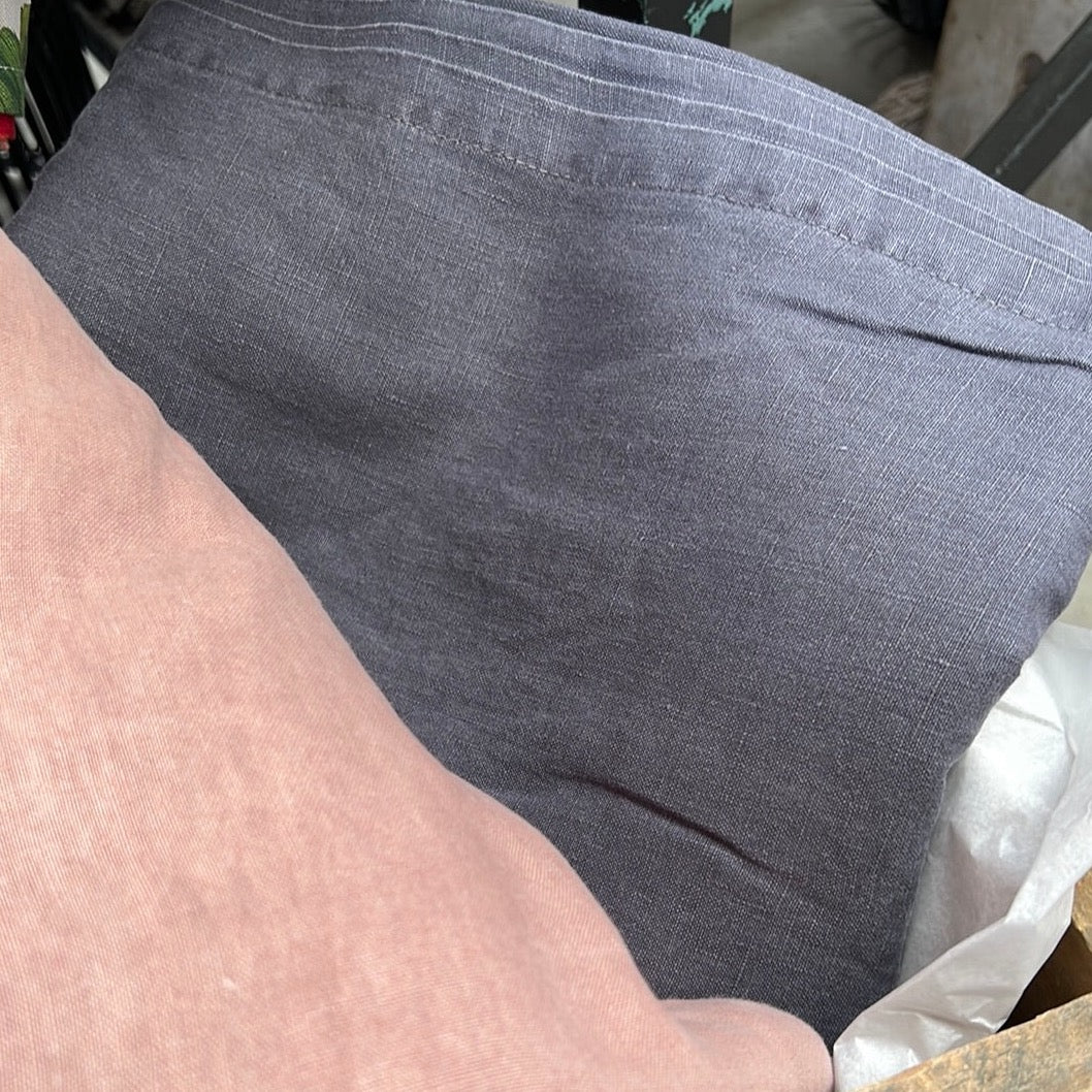 Everyday Linen Tablecloth Charcoal Grey - The Flower Crate