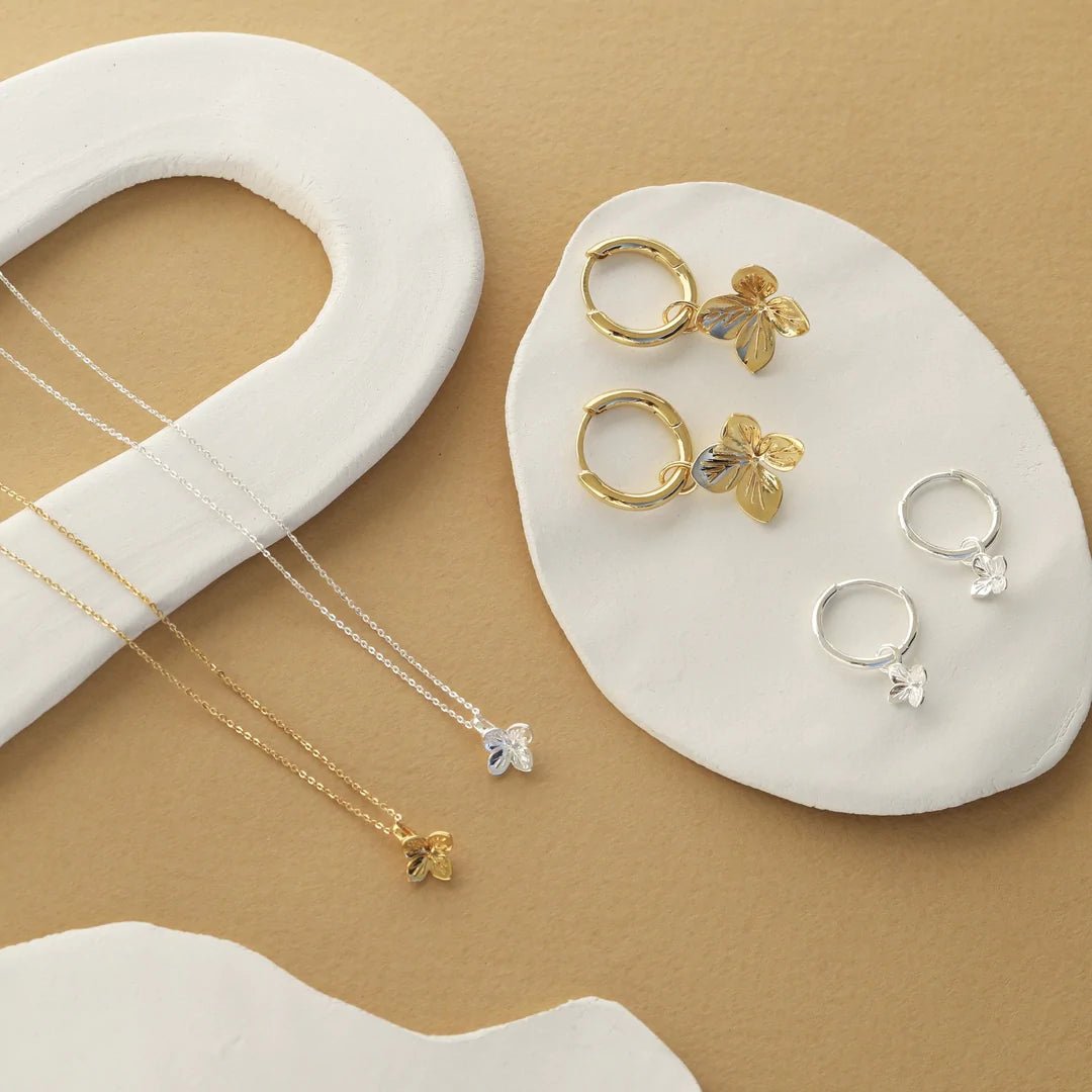 Linda Tahija - Hydrangea Necklace - The Flower Crate