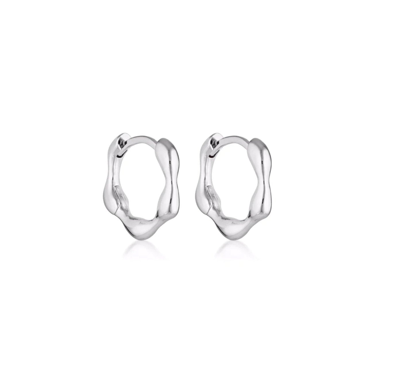 Linda Tahija - Organica Mini Huggie Hoop Earrings - The Flower Crate