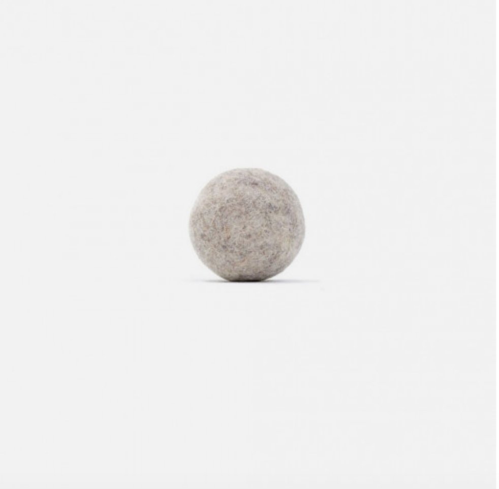 Muskhane - Small Plain Felt Ball - The Flower Crate