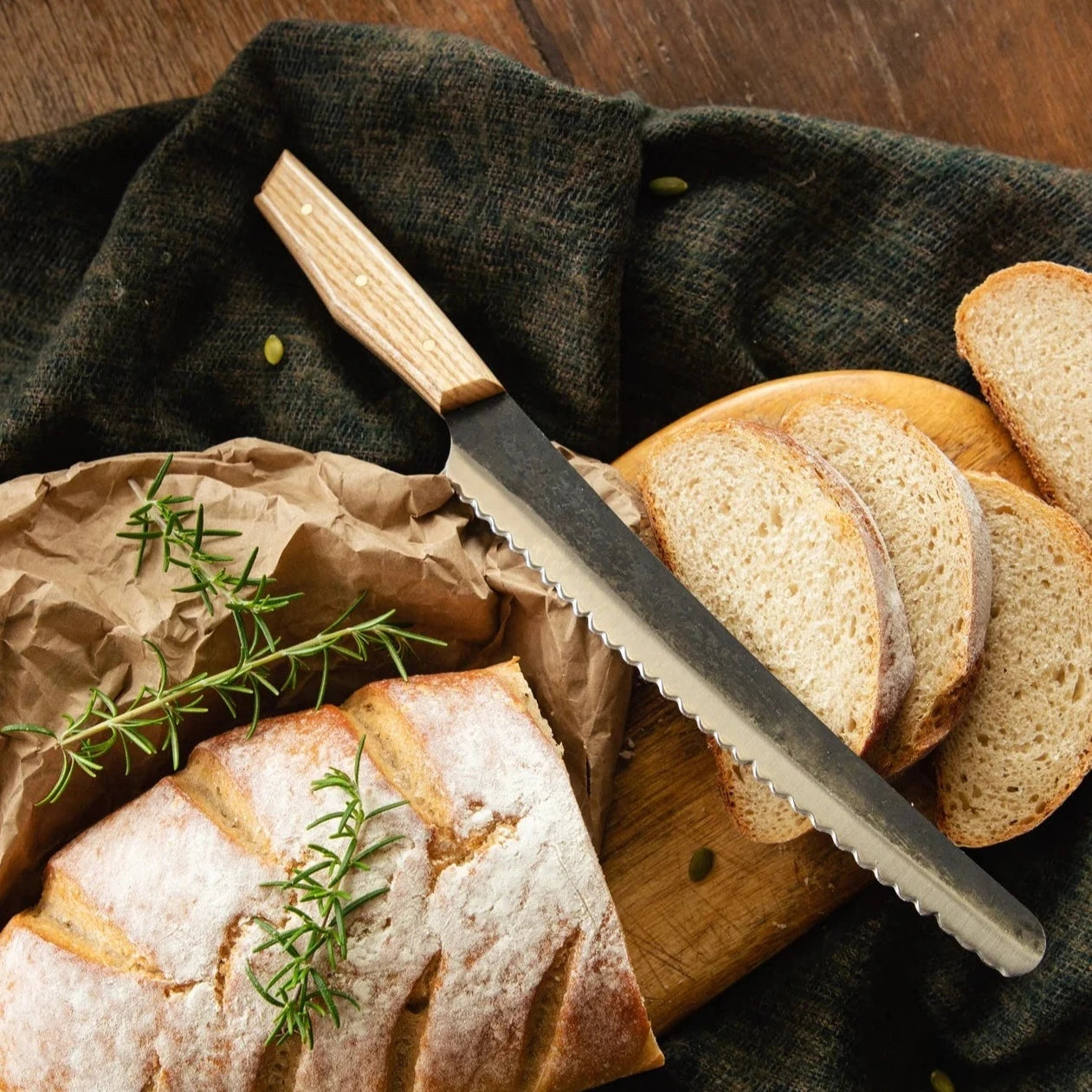 Nůž No. 4 - The Baker - The Flower Crate