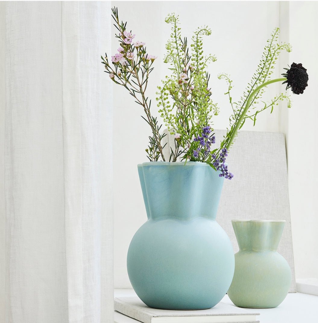 Sweeping Vase - Light Blue - The Flower Crate