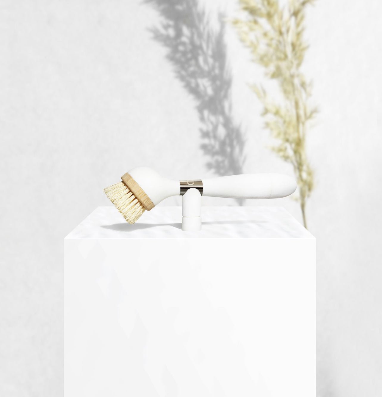 Yesēco - The ONE Brush - The Flower Crate