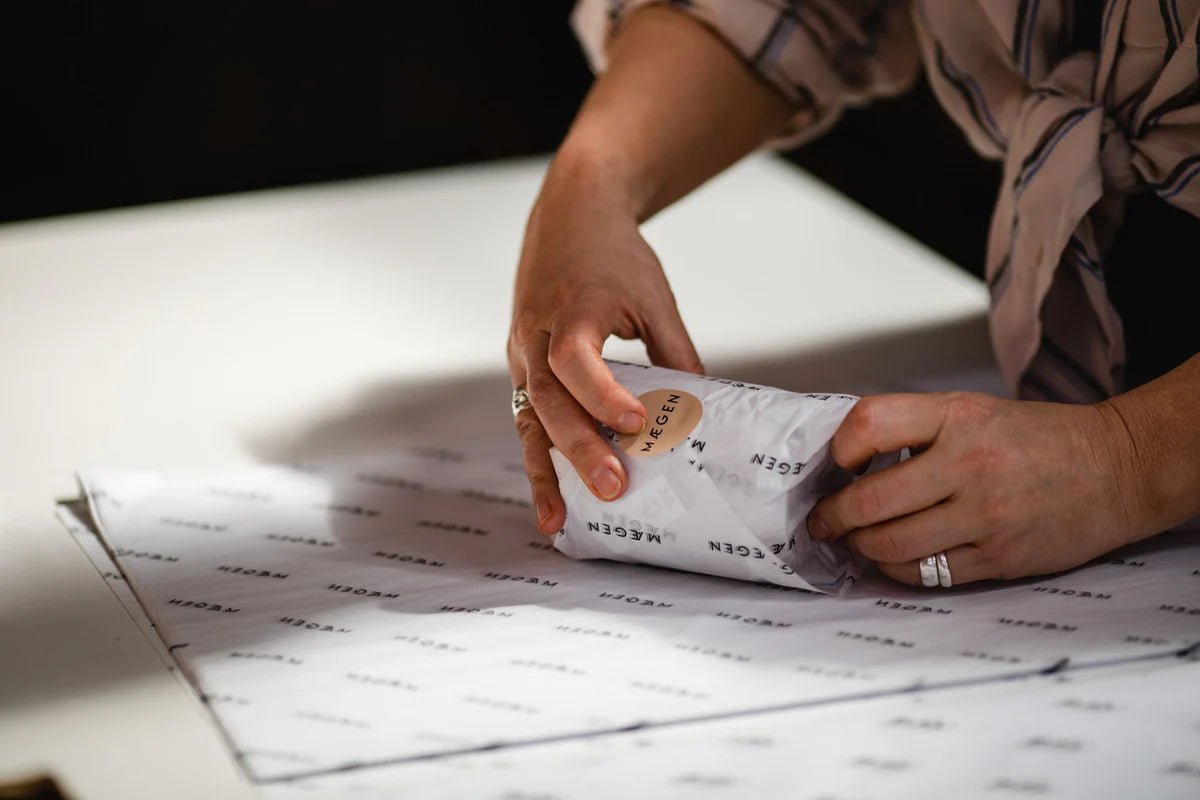 Maegen - The Flower Crate