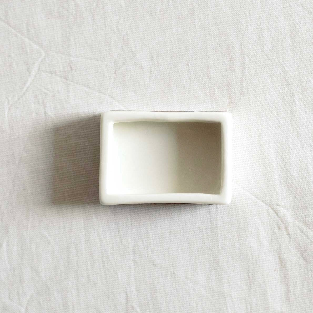 Ceramic Matchbox - Je T&