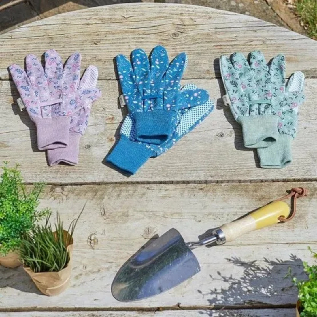 Briers - 3 Pack Cotton Grip Gardening Gloves, Flower Field