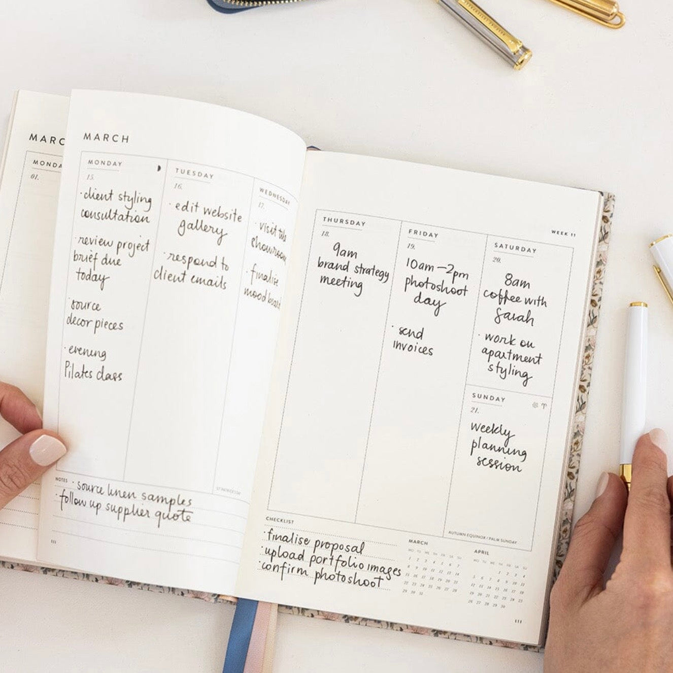 Bespoke Letterpress - 2027 Petite Vertical Planner, Duchess Blooms
