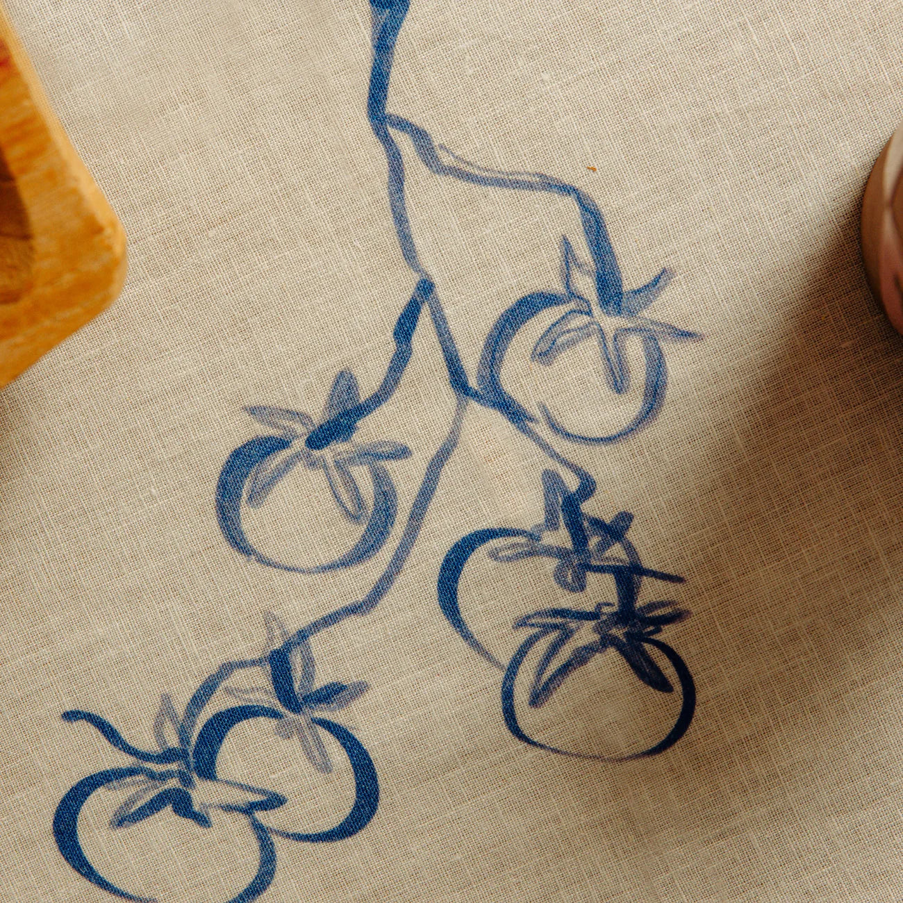 Maegen - Dinner Table Runner
