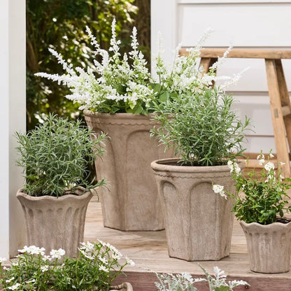 Terra Arc Planter