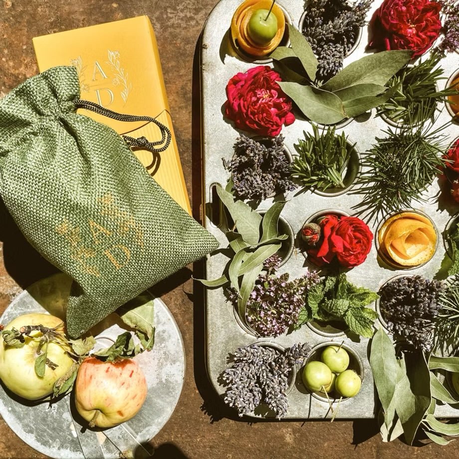 AD by Dart Valley Station / Stove Top Pot Pourri - The Flower Crate