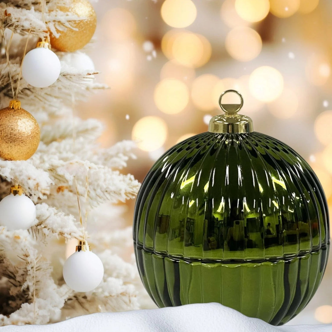 Amanda Alexander Collection - Christmas Bauble Candle, Glorious Green - The Flower Crate
