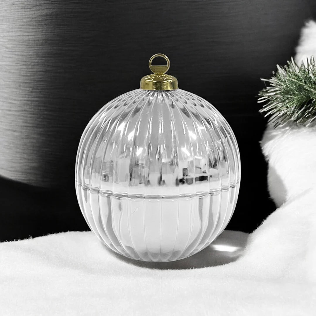 Amanda Alexander Collection - Christmas Bauble Candle, Silver - The Flower Crate