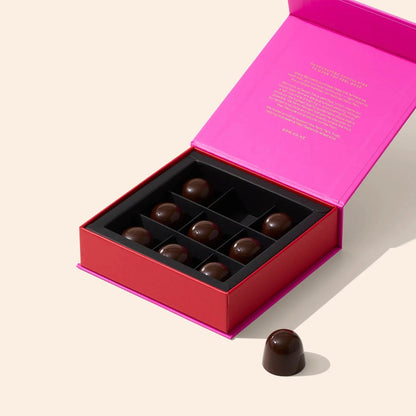 Bennetts - 9 Crispy Salted Caramel Praline in Dark chocolate - The Flower Crate