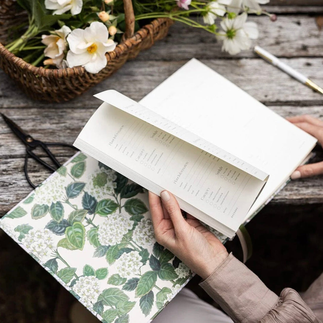 Bespoke Letterpress - Heirloom Gardening Journal - The Flower Crate