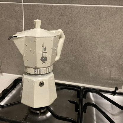 Bialetti - Cream Moka Exclusive, 6 Cup - The Flower Crate