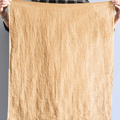 Bianca Lorenne - Clay Houndstooth Tea Towel - The Flower Crate