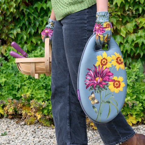 Burgon &amp; Ball - Aster Kneeler - The Flower Crate