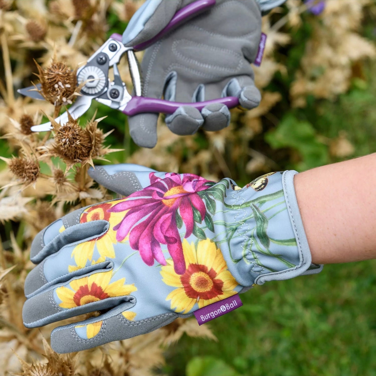 Burgon &amp; Ball Gloves - Aster - The Flower Crate