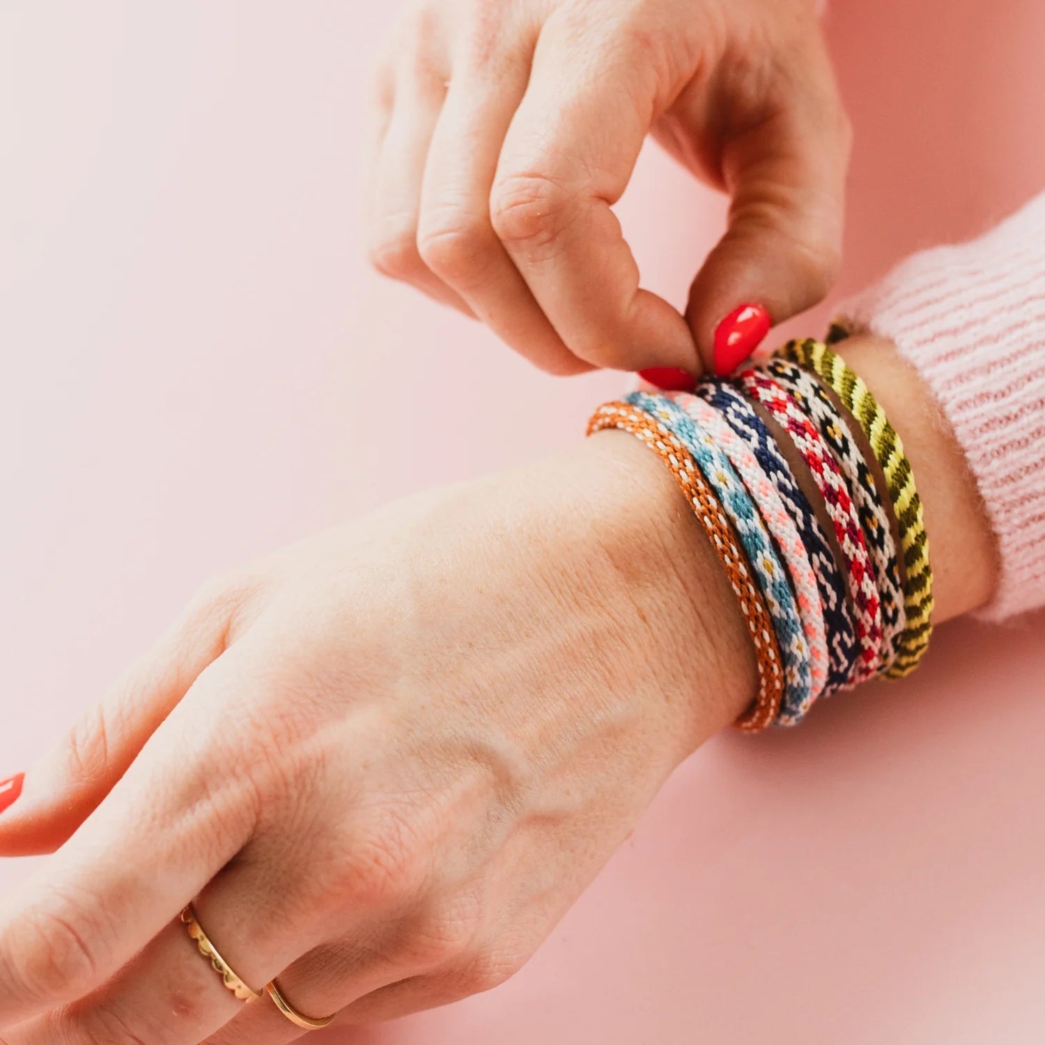 Cotton Clara - Kumihimo Friendship Bracelet Kit - The Flower Crate