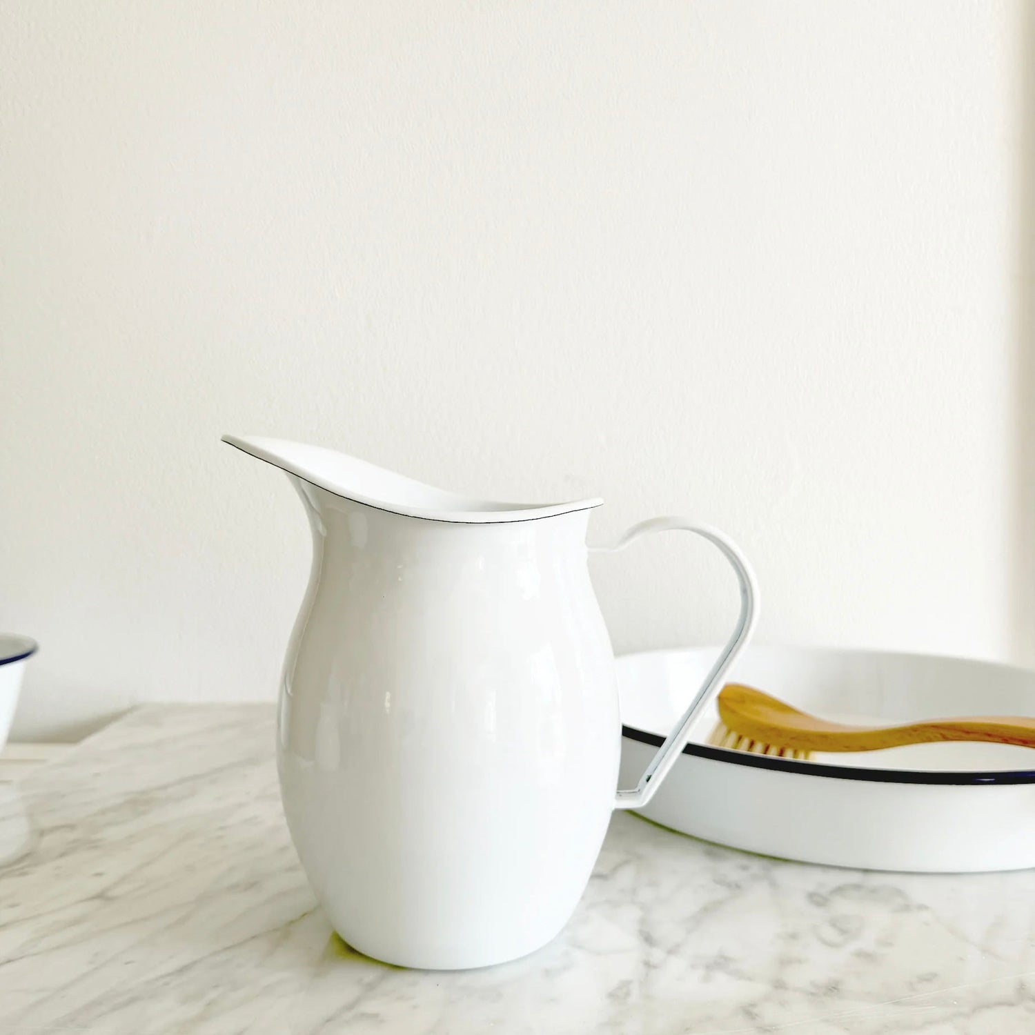 Dishy - 1L Enamel Pitcher, White - The Flower Crate