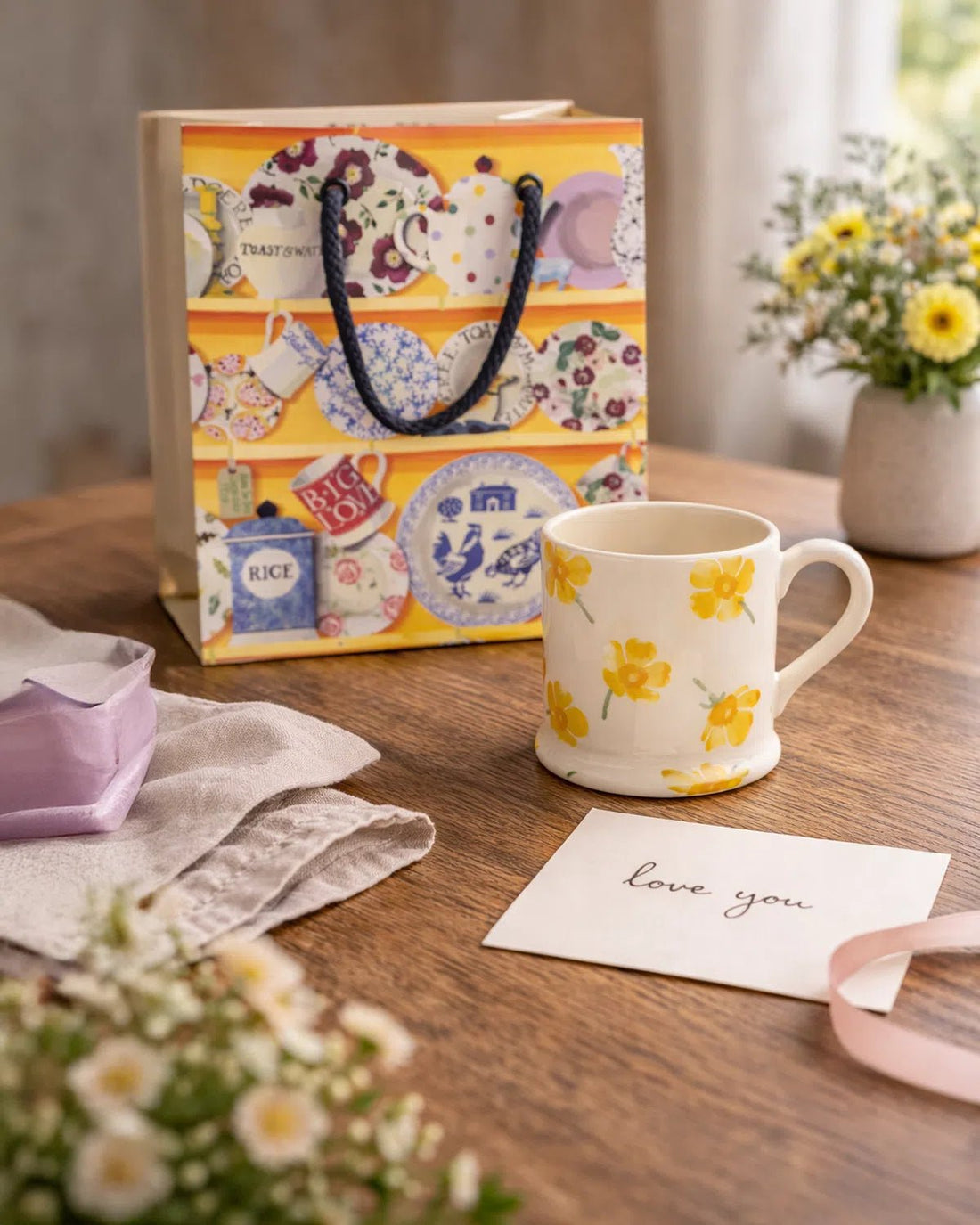 Emma Bridgewater - Buttercup ½ Pint Mug - The Flower Crate